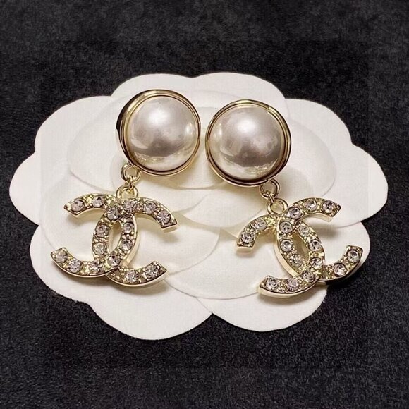 Chanel Earrings - Picture 1 of 8